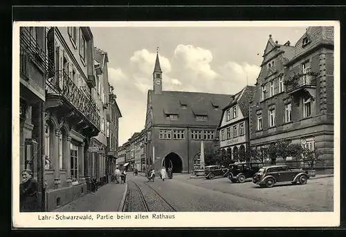 AK Lahr i. B., Strassenpartie beim alten Rathaus