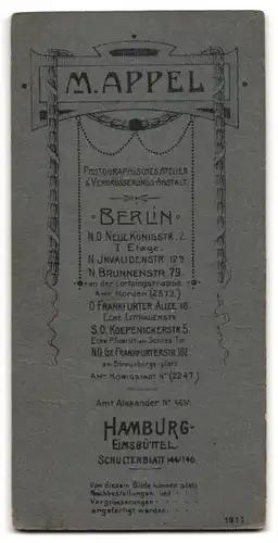 Fotografie M. Appel, Berlin, Neue Königstrasse 2, Bursche im eleganten Kommunionsanzug