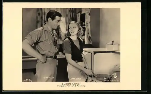 AK Schauspieler Greta Garbo und Clark Gable in der Küche beim Kochen
