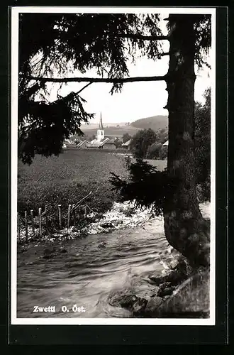 AK Zwettl, Blick vom Fluss zum Ort