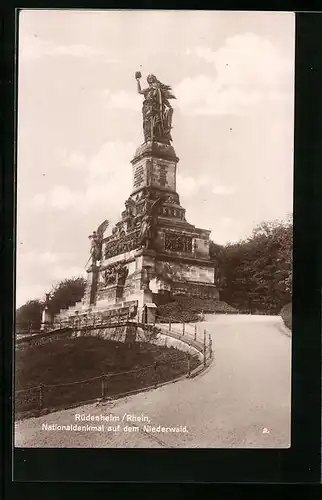 AK Rüdesheim /Rhein, Nationaldenkmal auf dem Niederwald