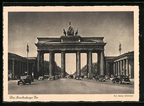 AK Berlin, Verkehr am Brandenburger Tor