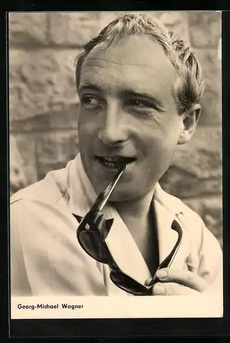 AK Schauspieler Georg-Michael Wagner mit Sonnenbrille