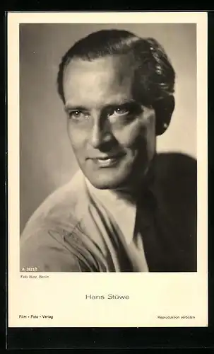 AK Schauspieler Hans Stüwe im weissen Hemd mit Krawatte