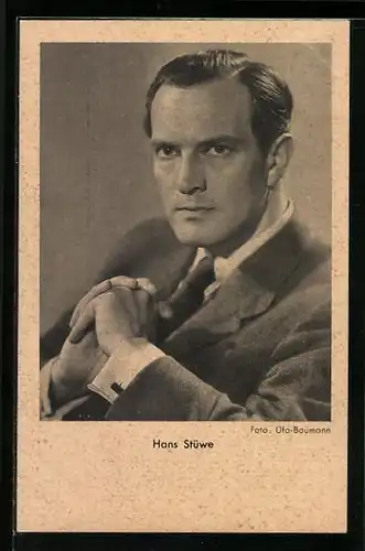 AK Schauspieler Hans Stüwe im Anzug mit Krawatte