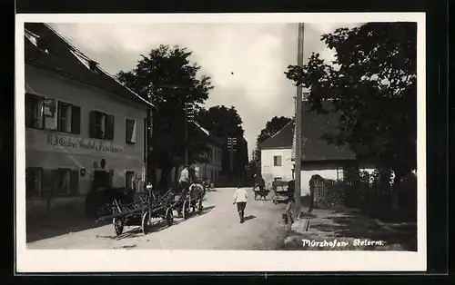 Foto-AK Mürzhofen, Ortspartie mit Gasthaus und Fleischhauerei Grabner