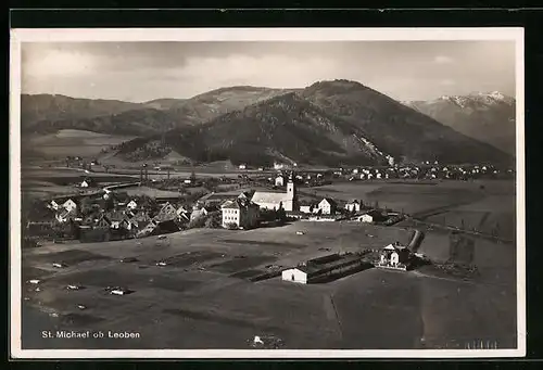 AK St. Michael /Loeben, Dorfpartie oberhalb der Stadt Loeben