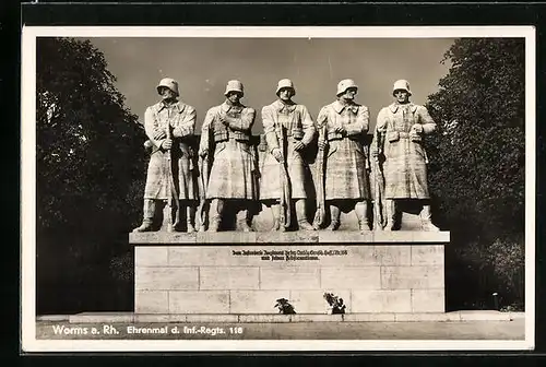 AK Worms /Rhein, Ehrenmal des Inf. Regts. 118