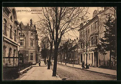 AK Oberhollabrunn, Bürgerhäuser in der Bahnstrasse