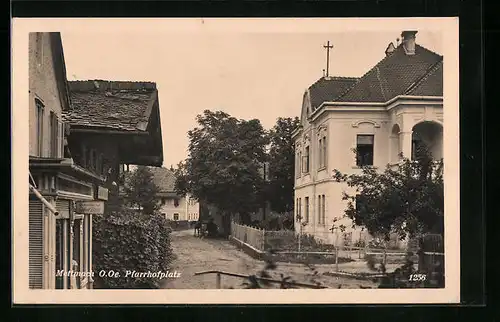 AK Mettmach, Pfarrhofplatz