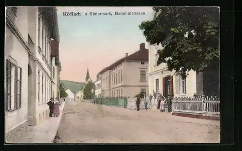 AK Köflach, Passanten in der Bahnhofstrasse