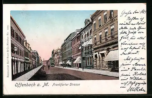 Goldfenster-AK Offenbach a. M., Passanten in der Frankfurter Strasse