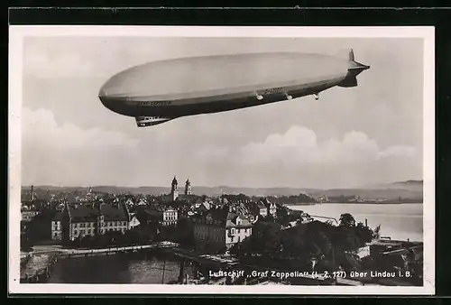AK Lindau /Bodensee, Luftschiff LZ127 Graf Zeppelin über der Stadt