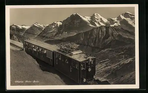 AK Schynige Platte-Bahn mit Wetterhorn, Schreckhorn, Eiger, Mönch und Jungfrau