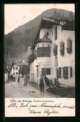 AK Brixlegg, Strassenpartie am Kupferschmiedehaus