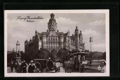 AK Leipzig, Grossstadtleben, Rathaus mit Strassenbahn