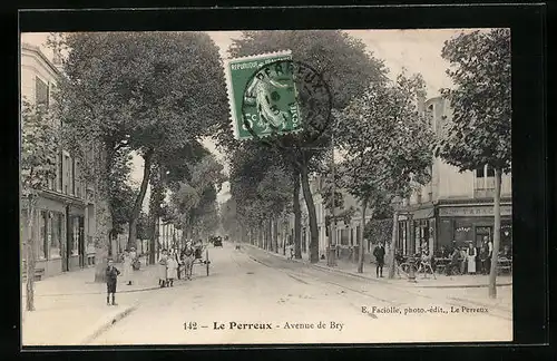 AK Le Perreux, Avenue de Bry