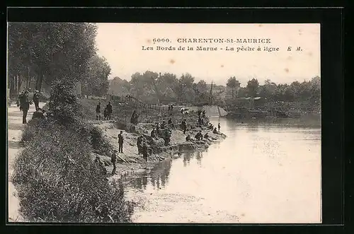 AK Charenton-St-Maurice, Les Bords de la Marne - La Pecheà ligne