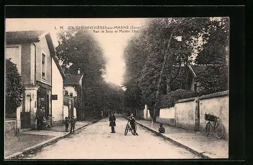 AK Chennevières-sur-Marne, Rue de Sucy et Maison Huc