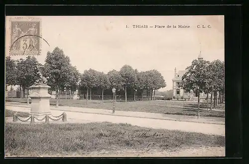 AK Thiais, Place de la Mairie