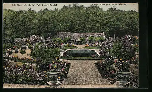 AK L`Hay-les-Roses, Roseraie - Jardin Francais et le Musèe