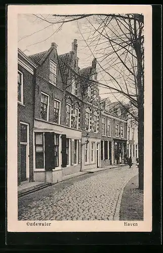 AK Oudewater, Haven