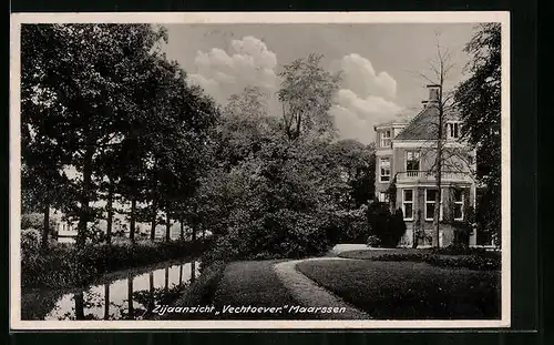AK Maarssen, Zijaanzicht Vechtoever