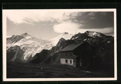 AK Tuxerjochhaus, Berghütte in den Zillertaler Alpen