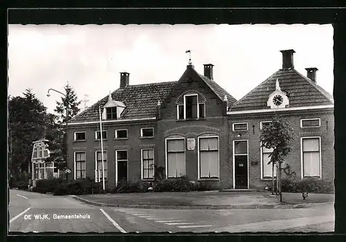 AK De Wijk, Gemeentehuis