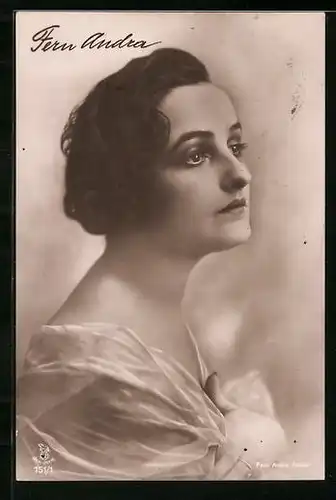AK Schauspielerin Fern Andra mit traurigem Blick