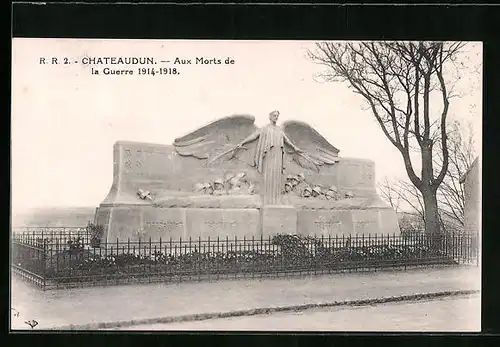 AK Chateaudun, Aux Morts la Guerre 1914-1918