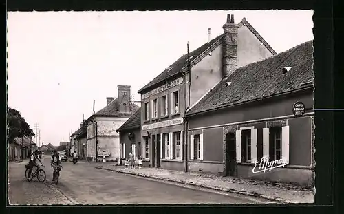 AK Marolles, la Grande Rue