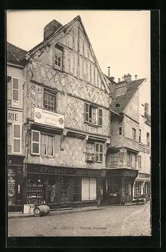 AK Dreux, Vieilles Maisons