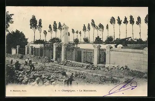 AK Champigny, Le Monument