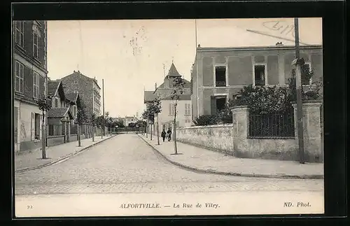 AK Alfortville, La Rue de Vitry