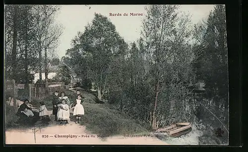 AK Champigny, Près du Moulin