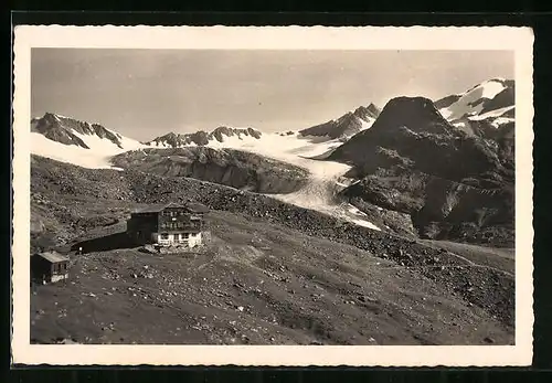 AK Vernagthütte, Berghütte mit Vernagtgletscher im Ötztal