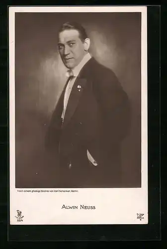 AK Schauspieler Alwin Neuss im eleganten Abendanzug