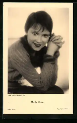 AK Schauspielerin Dolly Haas mit bezauberndem Lächeln