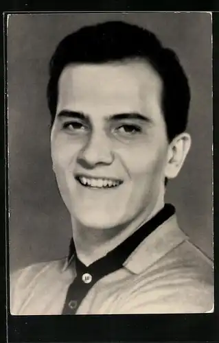 AK Musiker Pat Boone mit jungenhaftem Charme