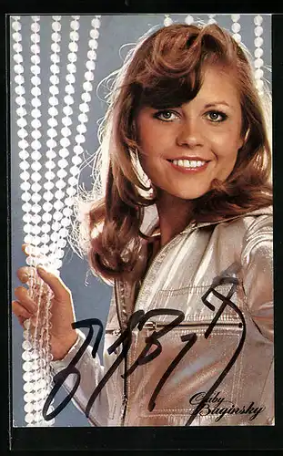 AK Musikerin Gaby Baginsky mit bezauberndem Lächeln, Autograph