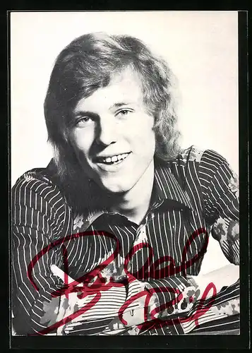 AK Musiker Bernhard Brink mit jungenhaftem Charme, Autograph