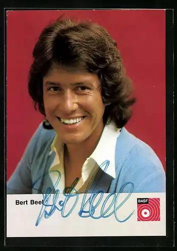AK Musiker Bert Beel mit strahlendem Lächeln, Autograph