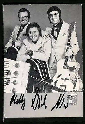 AK Musikgruppe Die Globetrotter mit ihren Instrumenten, Autograph