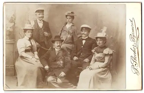 Fotografie P. Stechcer, Pyrmont, Drei Herren mit ihren Gamahlinnen