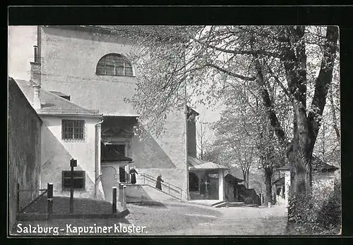 AK Salzburg, Teilansicht Kapuzinerkloster mit Mönchen