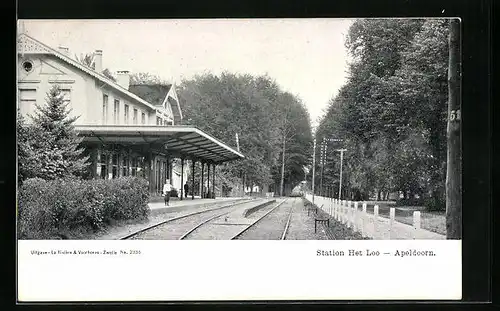AK Apeldoorn, Bahnhof Het Loo, Blick von den Gleisen
