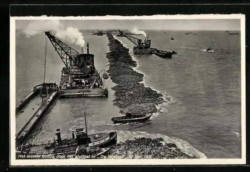 AK Zuiderzeewerken, Het laatste bootje door het sluitgat in De Vlieter