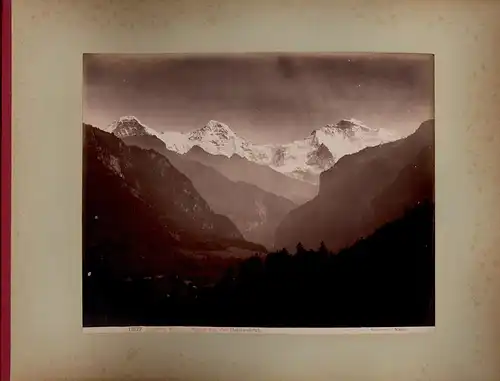 Fotoalbum mit 114 Fotografien, Ansicht Interlaken, Grosses Reisealbum 1887-1897 illustriert eine Europa-Reise