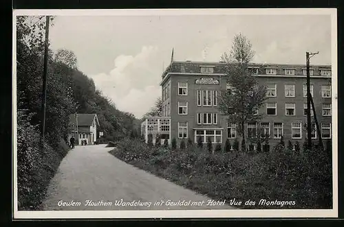 AK Geulem, Houthem Wandelweg in`t Geuldal met Hotel Vue des Montagnes